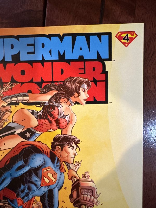 Superman/Wonder Woman #28 Variant Cover (2016)