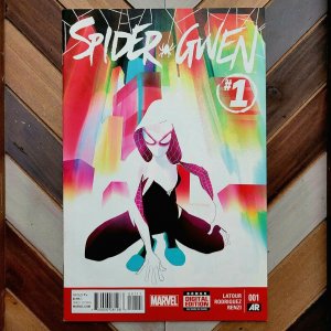 SPIDER-GWEN #1 (Marvel 2015) NM High Grade 1st Solo Series! 1st App Bodega Bandi