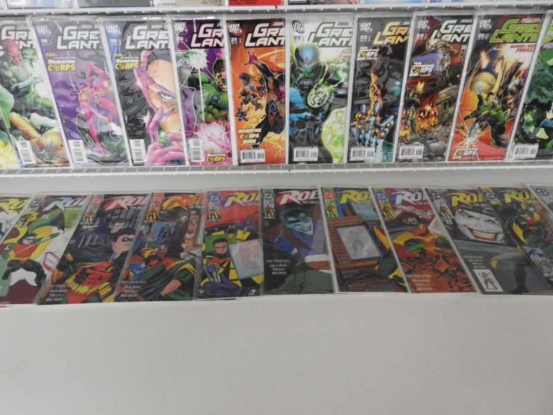 Huge Lot 130+ Comics W/ Multiple Complete Mini Series, Batman,  Avg VF/NM Cond!