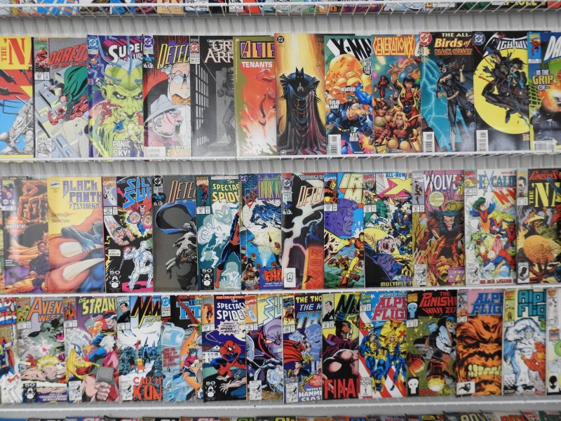Huge Lot 200+ Comics W/ Alpha Flight, Batman, Silver Surfer, +More! Avg VG/FN !