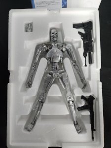 Terminator 2 Judgement Day 1/6 Scale T-800 Endo Skeleton Silver Repaint Ver. ...