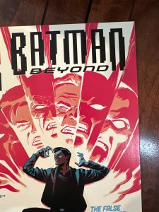 Batman Beyond #34 (2019)