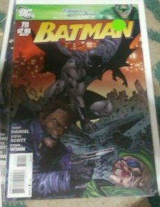 Batman # 711 2011 dc comics pieces pt 2 TWO FACE RIDDLER GOTHAM