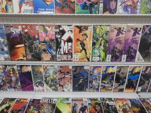 Huge Lot 140+ Comics W/ Batman, X-Men, Superman, +More AVG VF-