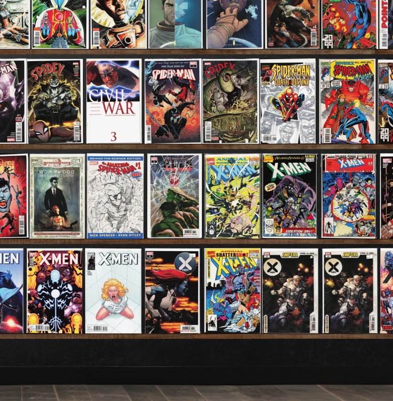 Huge Lot 150+ Comics with X-Men, Ultimate Comics Spider-Man, Weapon X & More!