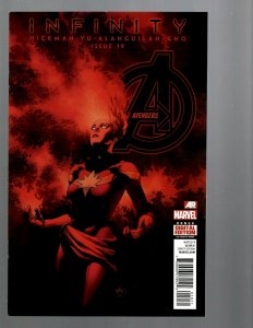 12 Marvel Comics Avengers #13 14 15 16 17 18 19 20 21 22 24 25 J446 