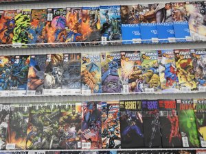 Huge Lot 200+ Comics W/ World War Hulk, Secret War, FF+ Avg VF+ Condition!!