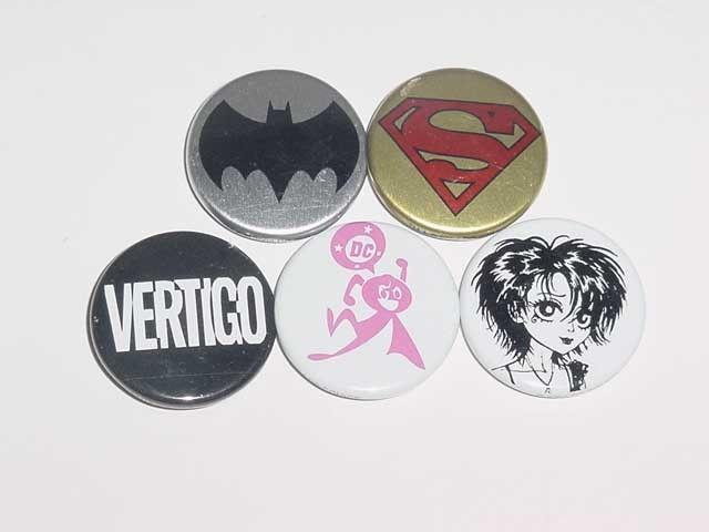 SAN DIEGO COMIC CON LIMITED EDITION DC BUTTON PACK-PINS