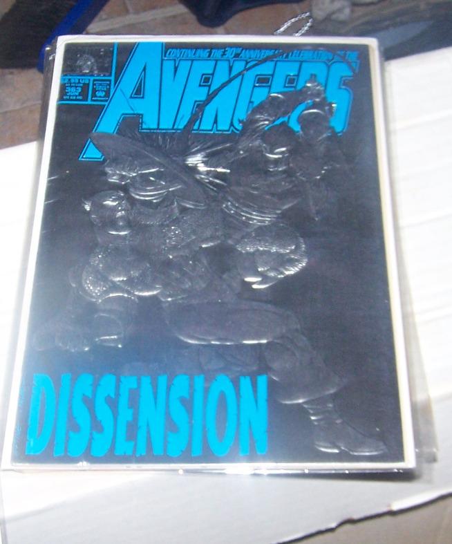 Avengers # 363 1993 Marvel  SILVER FOIL COVER CAP VS BLACK KNIGHT sersi eternal