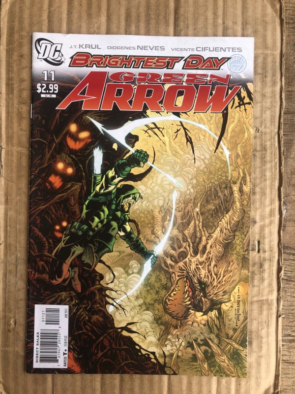 Green Arrow #11 Variant Cover (2011)