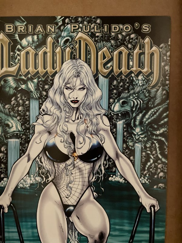 Lady Death Swimsuit Edition 2005 NM/NM+ Avatar Comics Sexy Cover