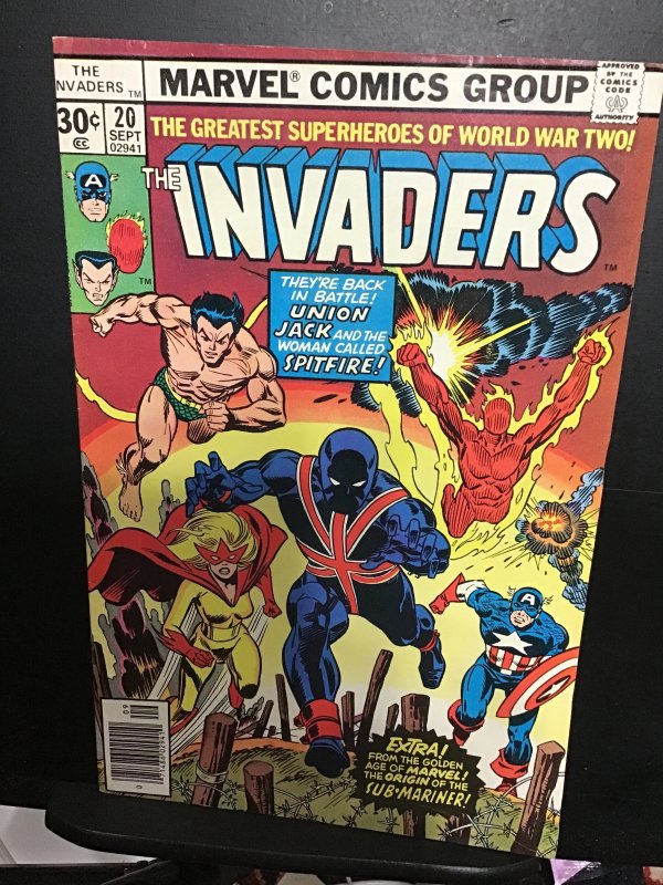 The Invaders #20 (1977) Union Jack, Spitfire Key! VF/NM, very first marvel story