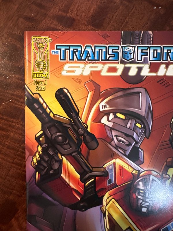 Transformers Spotlight: Blaster (2008)