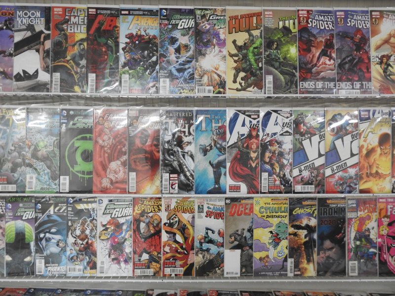 Huge Lot 160+ Comics W/ Ghost Rider, Spider-Man, Green Arrow+ Avg VF Condition!!