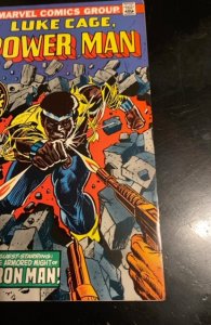 Power Man #17 (1974)1st luke cage as powerman