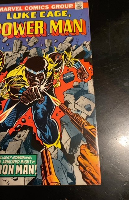 Power Man #17 (1974)1st luke cage as powerman