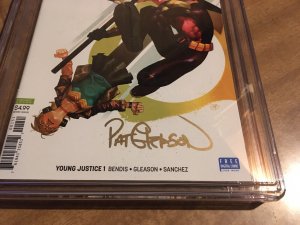 1ST TEEN LANTERN Young Justice #1 B SIGNED Gleason Putri Variant CGC 9.8 NM+/M