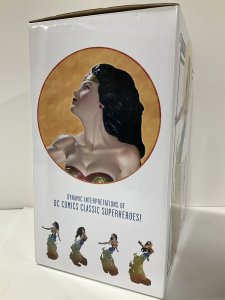 DC DYNAMICS WONDER WOMAN STATUE W/BOX LIMITED COA 396/2500 DC DIRECT