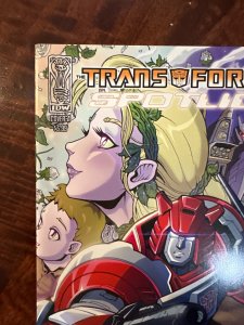 Transformers Spotlight: Cliffjumper (2009)