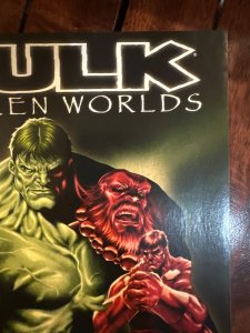 Hulk: Broken Worlds #1 (2009)