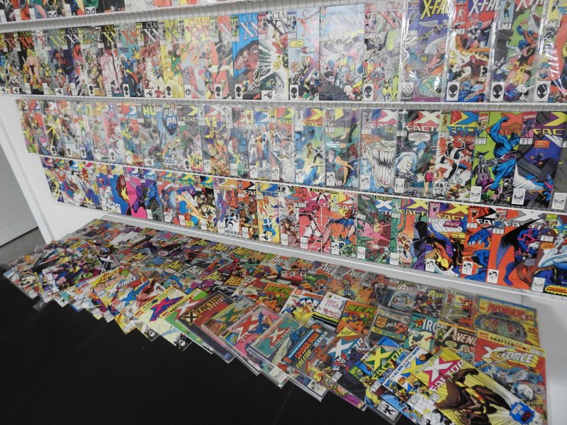 Huge Lot 190+ Comics W/ X-Men, Avengers, X-Factor, +More! Avg FN/VF Condition!