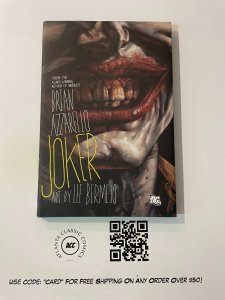 Brian Azzarello Joker HARDCOVER DC Comic Book NM 1st Print Batman Robin 16 J222