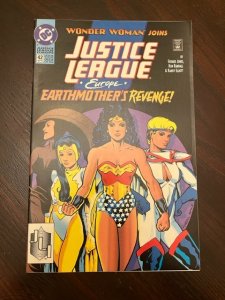 Justice League Europe #42 (1992) - NM