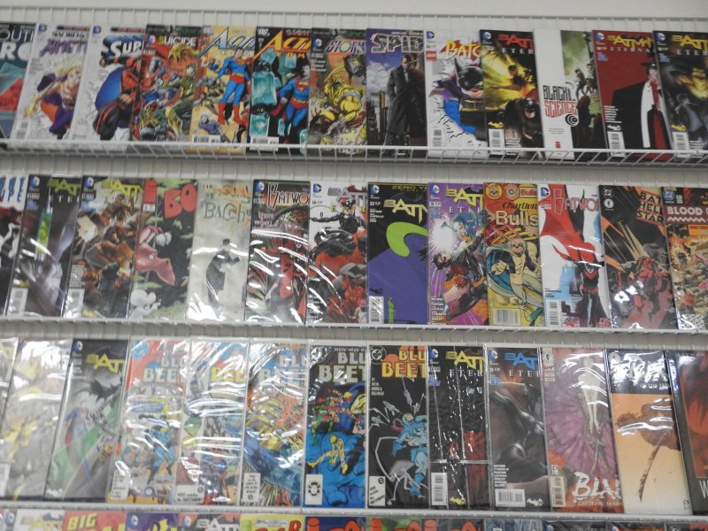 Huge Lot 120 Comics W/ Batman, Superman, Blue Beetle+ Avg VF- Condition!