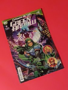 New Green Arrow 2 first Troublemaker NM Black Canary