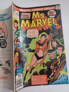 Ms Marvel #1 newsstand - 1st Carol Danvers as Ms Marvel - KEY - 1977 - VF/NM