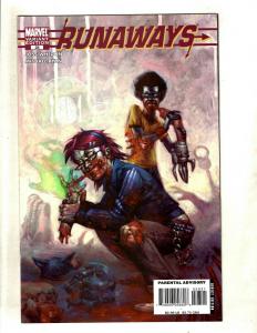 11 Runaways Marvel Comic Books # 19 20 21 22 23 24 25 26 27 28 + Saga # 1 CJ14