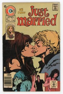 Just Married #111 Charlton FN+