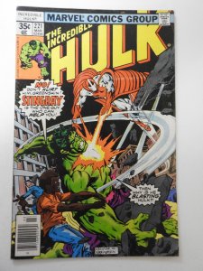 The Incredible Hulk #221 (1978) FN Condition! Pizzazz insert!
