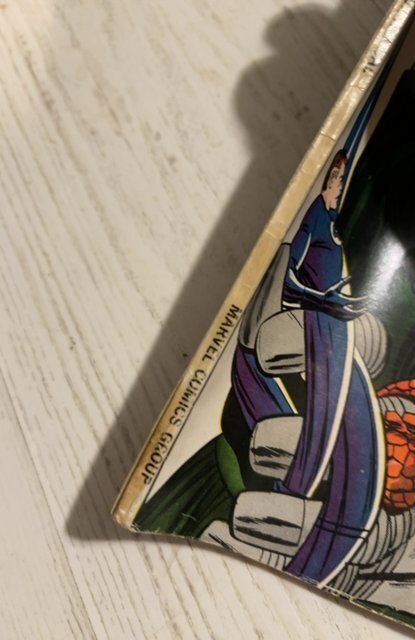 Fantastic Four Annual #2 (196 final victory of dr doom  -1,5 inch spine split