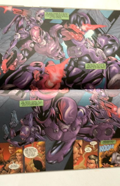 Aliens vs. Predator: Xenogenesis #3 (2000)