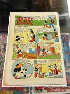 Dell Four Color  286  GD+ Mickey Mouse and the Univited Guest Aug. 1950