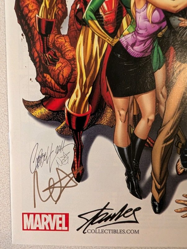 Avengers 1 Stan Lee Collectibles J Scott Campbell Variant Signed By Nei Ruffino