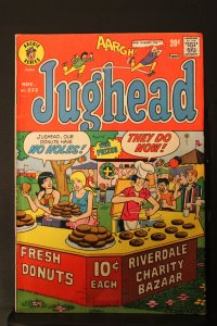 Jughead #222 (1973) Mid-High-Grade FN/VF No hole donut joke cover!