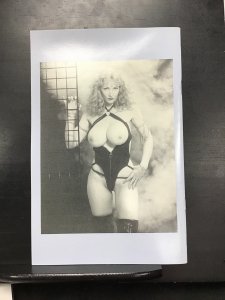 Strippers. Must  be 18