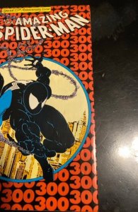 Amazing Spiderman #300 Key Issue 1st App Venom Marvel Comics