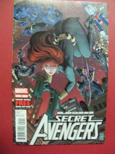 SECRET AVENGERS  #29  (VF/NM 9.0 OR BETTER) MARVEL COMICS
