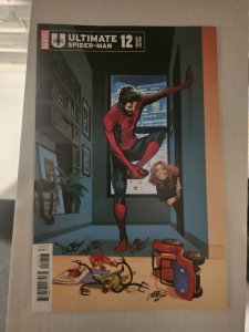 Ultimate Spider-Man #12 Pepe Larraz 1:25 Variant NM