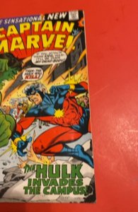Captain Marvel #21 (1970)vs the incredible Hulk