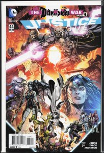 Justice League #44 (2015) Justice League