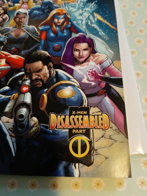 UNCANNY X-MEN #1 BAGGED AND BOARDED WHEN PURCHASED.WOW CONDITION!