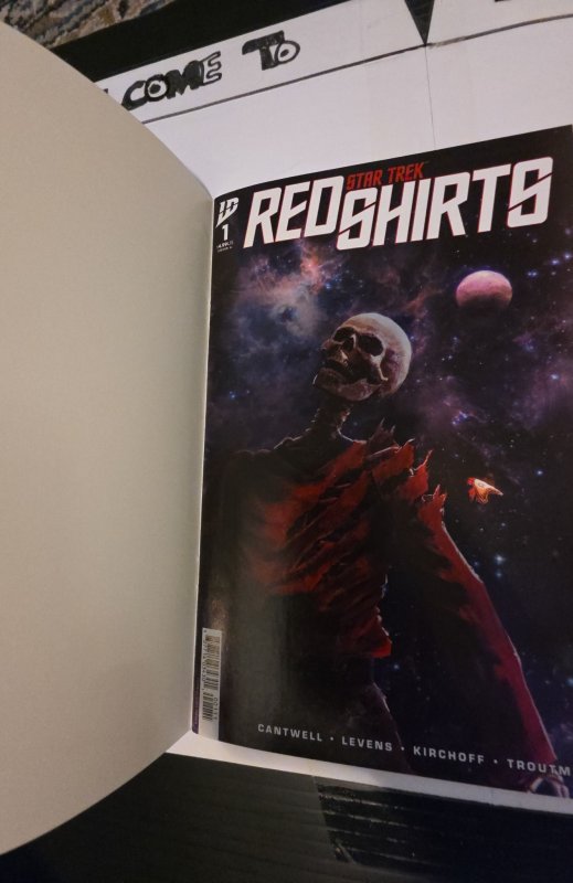 Star Trek: Red Shirts #1 (2025) foil variant galaxycon