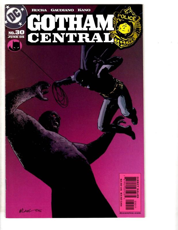 Lot Of 11 Gotham Central DC Comic Books # 29 30 31 32 33 34 35 36 37 38 40 CR23