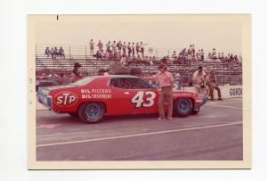 Richard Petty-Racing Photo-Nascar Super Speedway-Plymouth Roadrunner #43-1972