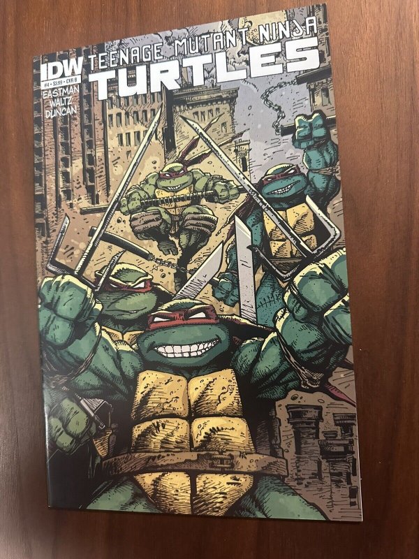 Teenage Mutant Ninja Turtles #4B VF/NM RI 1:5 Variant Kevin Eastman Cvr (2011)