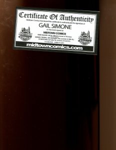 SECRET SIX #34 - SIGNED BY GAIL SIMONE (8.5/9.0) 2011